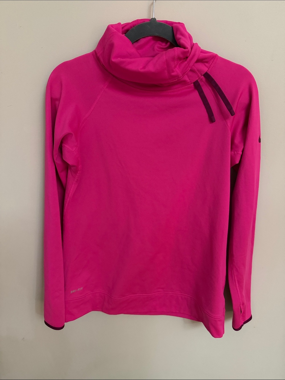 NIKE Pro Dri-Fit Women’s Pink Cowl Neck Long Sleeve Shirt Size Large
